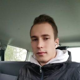  Андрей