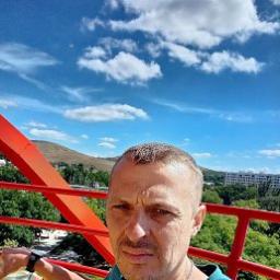  Серж