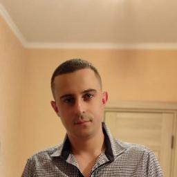  Андрей