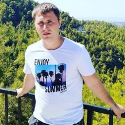  Сергей
