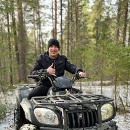  Сергей