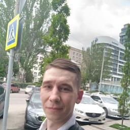  Сергей