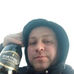  Антон