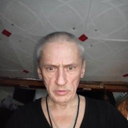  Олег