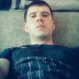  Евгений