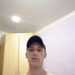  Евгений