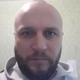  Андрей