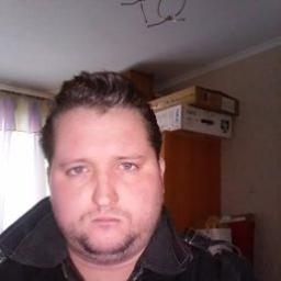  Евгений