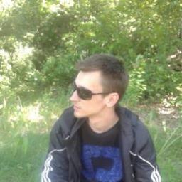  Андрей