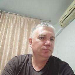  Леонид