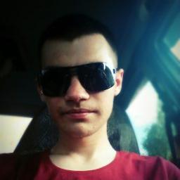  Андрей