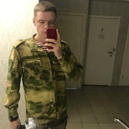  Евгений