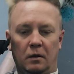  Ден