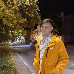  Роман
