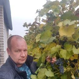  Виталий