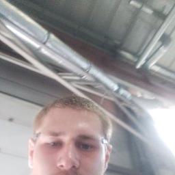  Антон
