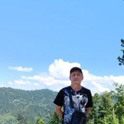  Виталий