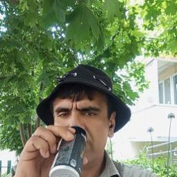  Али