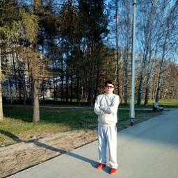  Денис