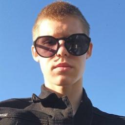  Данила