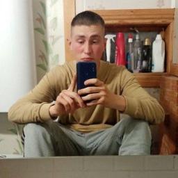  Андрей