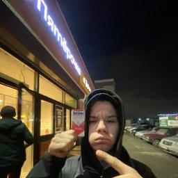  Дмитрий