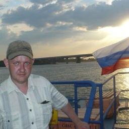  Артем