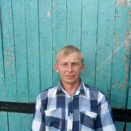  Евгений