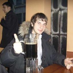  Артем