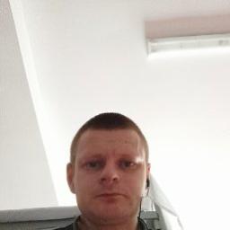  Максим