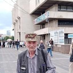  Геннадий