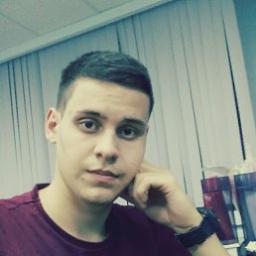  Евгений