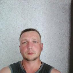  Максим