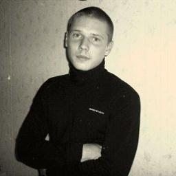  Женя