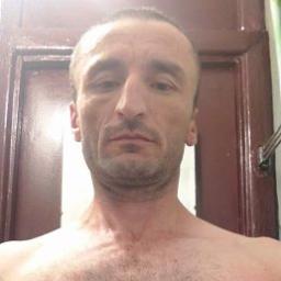  Рустам