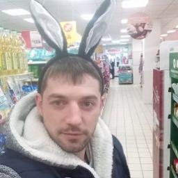  Максим