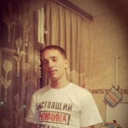  Дмитри