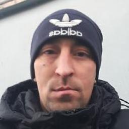  Андрей