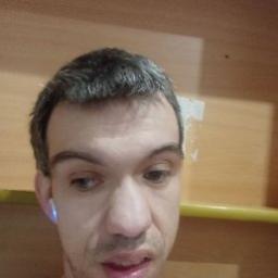  Лёня