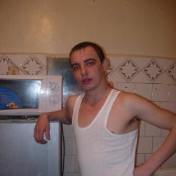  Антон