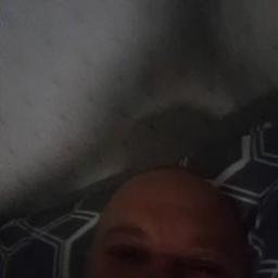  Артём