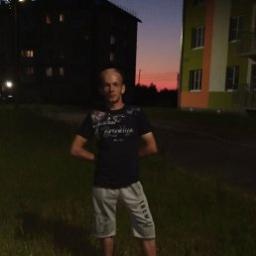  Максим