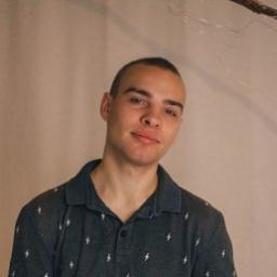  Дмитрий