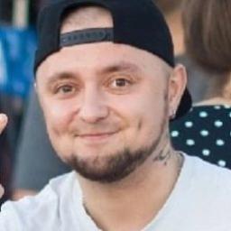  Сергей