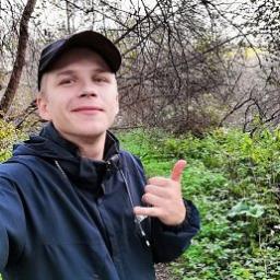  Евгений