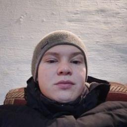  Андрей