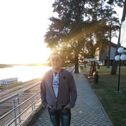  Denis