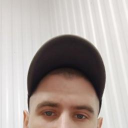  Андрей