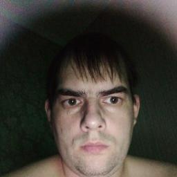  Андрей