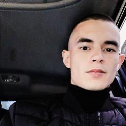  Андрей